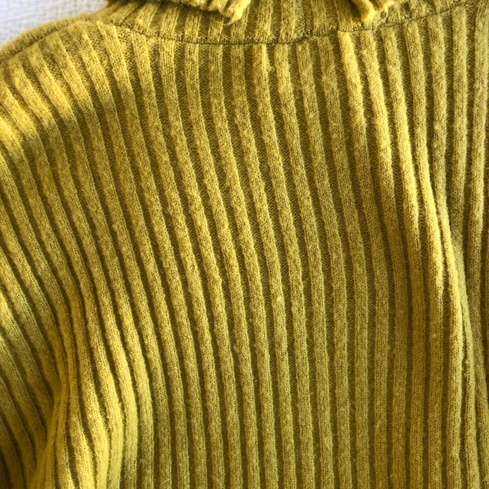 Oversized Sweater - Picture 8 of 8